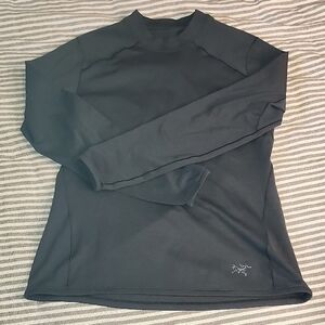 Arc'teryx Womens Black Long Sleeve